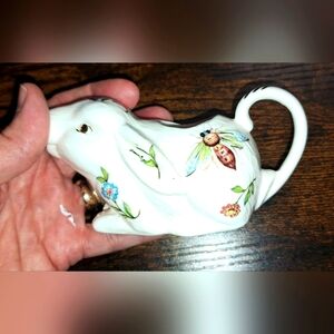 Sweet Peppertree Tabletops Bunny Rabbit Shaped Creamer Gold  Accents Honey Bees